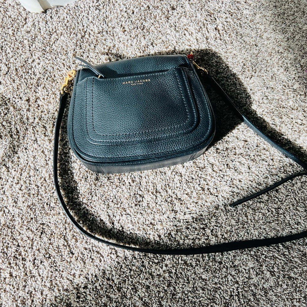 Marc Jacobs authentic crossbody bag black in great condition
